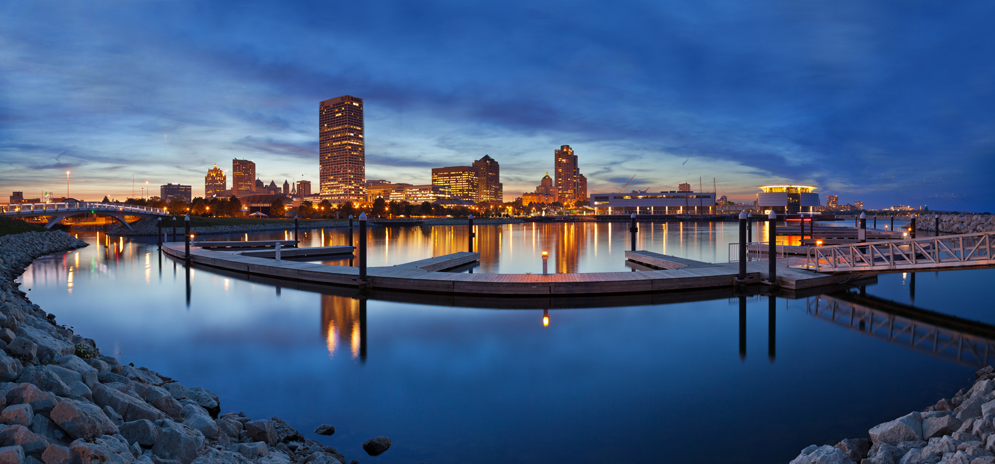 Milwaukee Skyline 2 Enterprise Lighting & Control